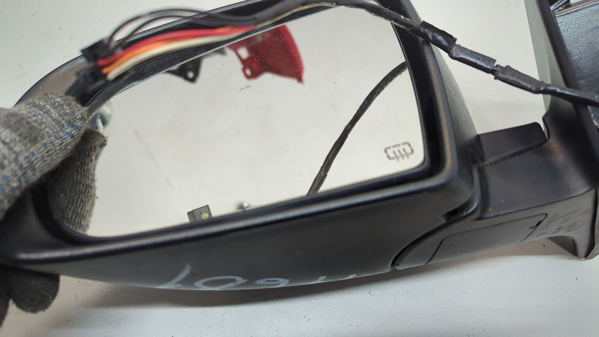 Зеркало левое электрическое