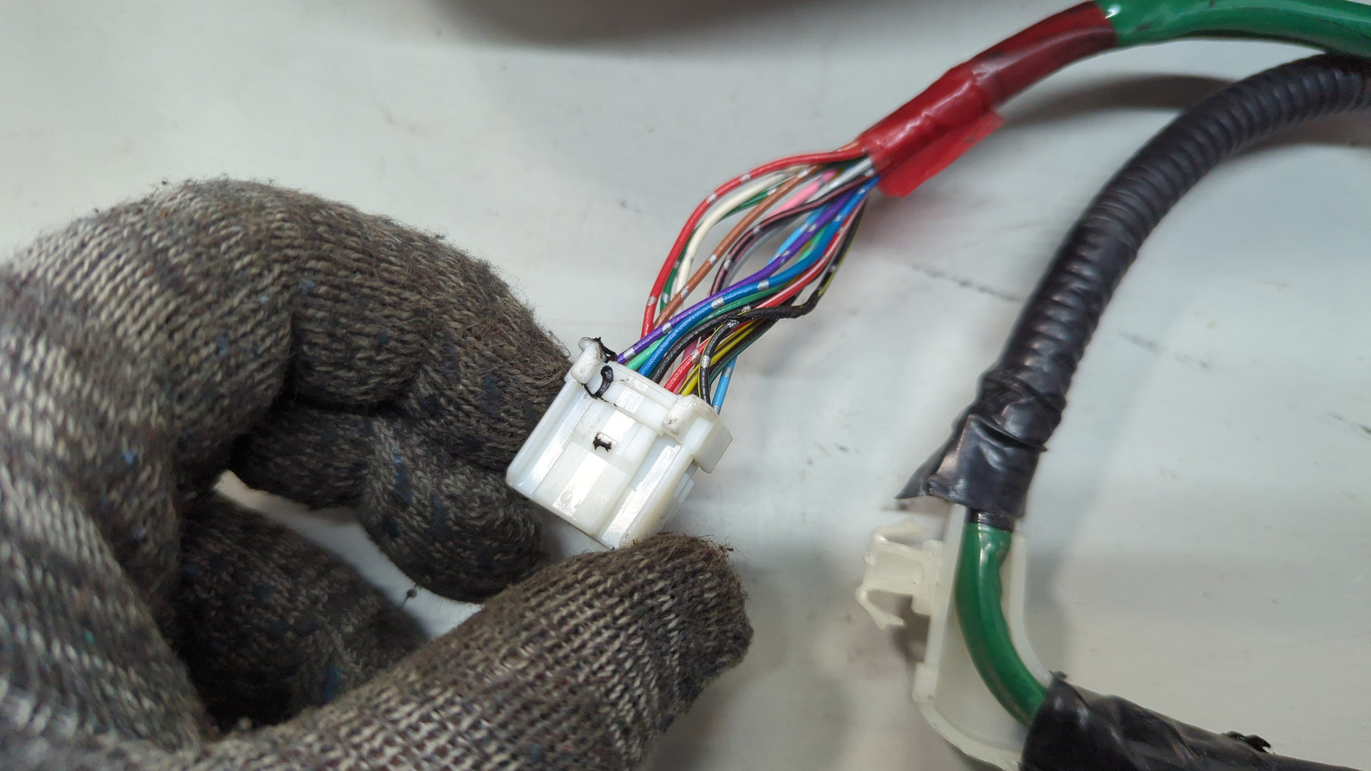 Зеркало левое электрическое