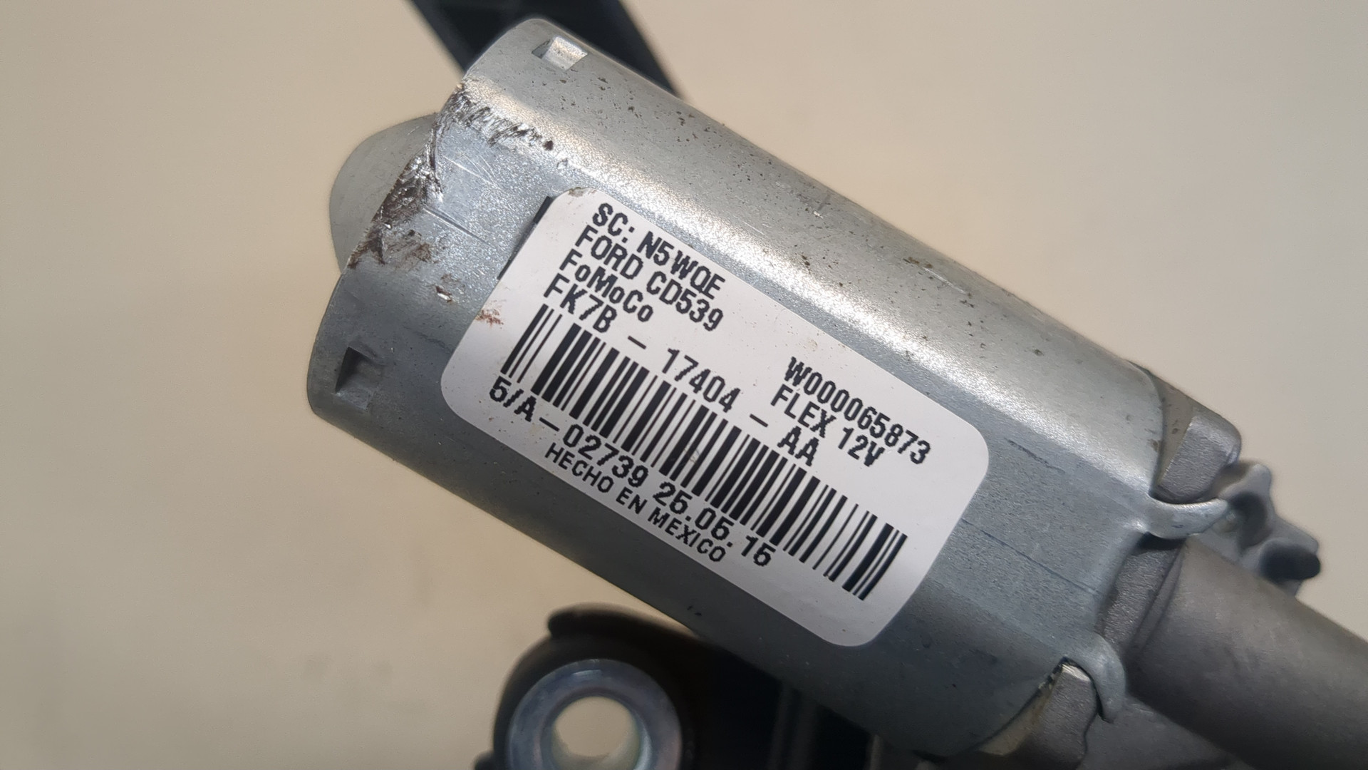 Моторчик стеклоочистителя задний