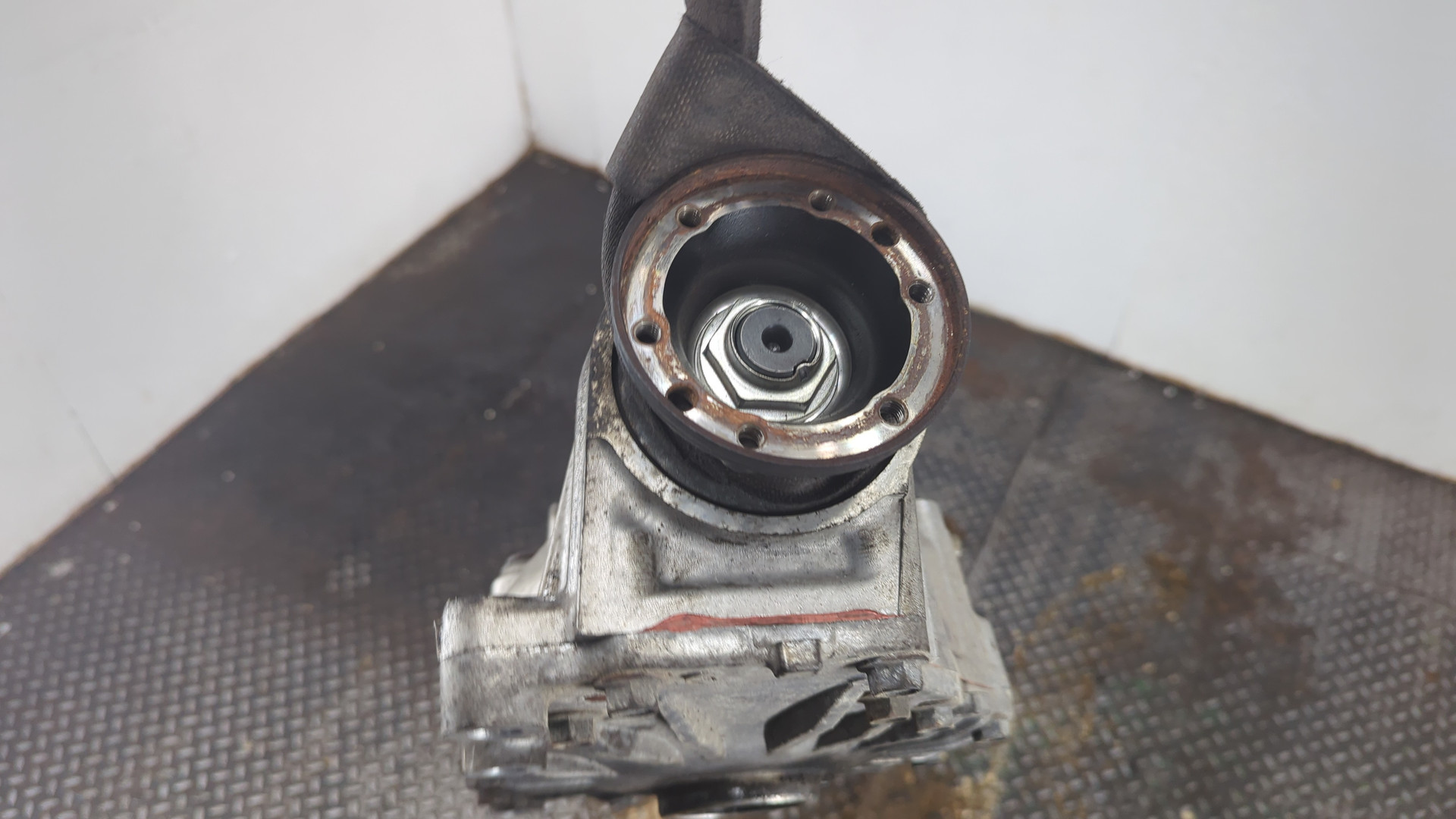 Редуктор переднего моста