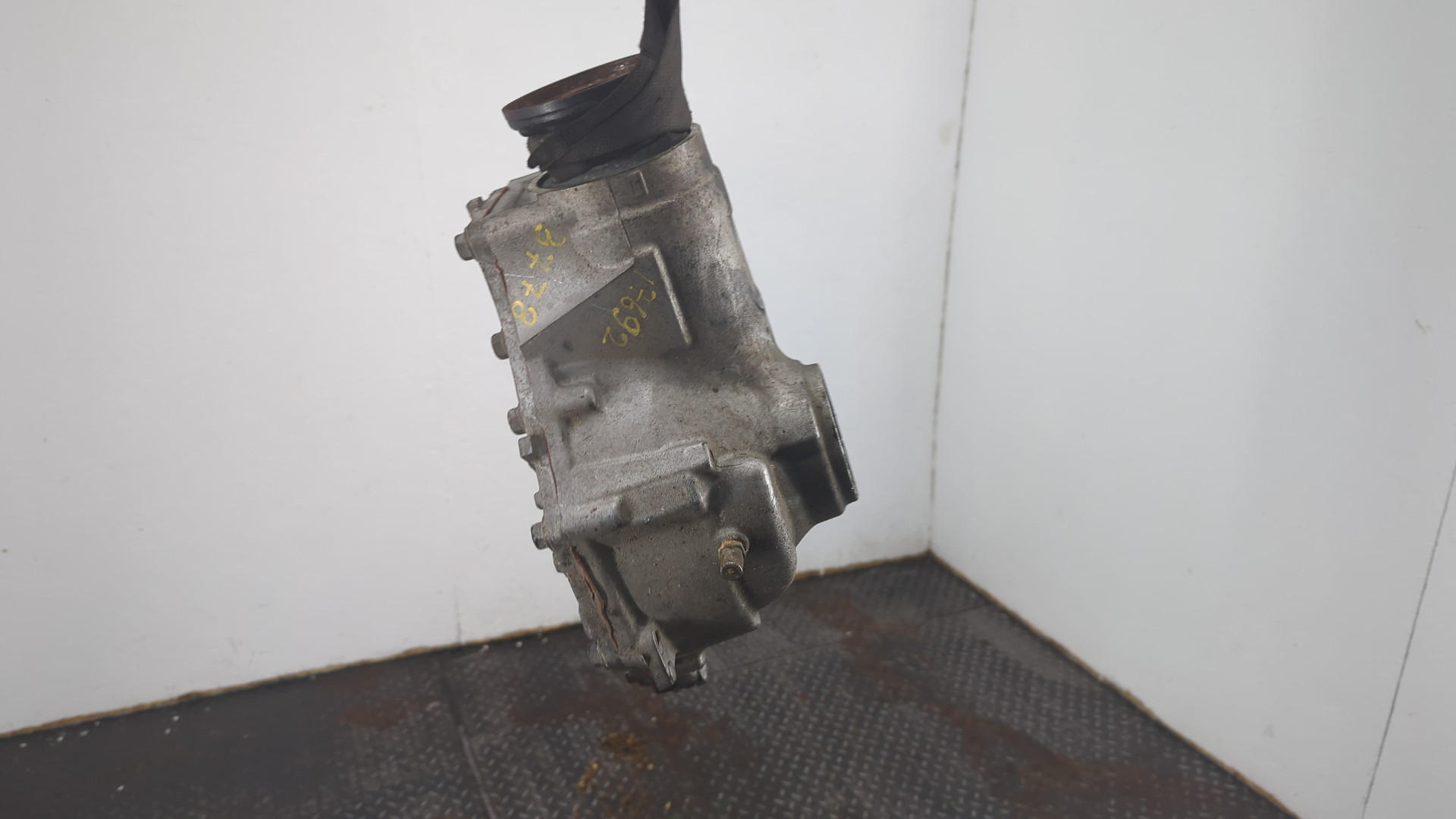 Редуктор переднего моста