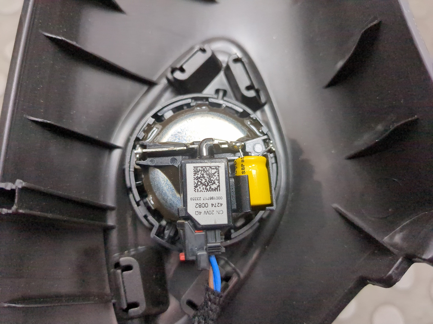 Обшивка стойки