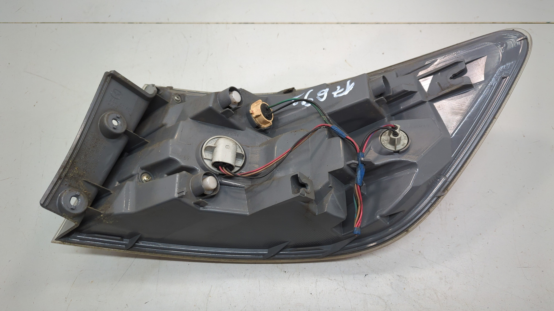 Фонарь задний левый