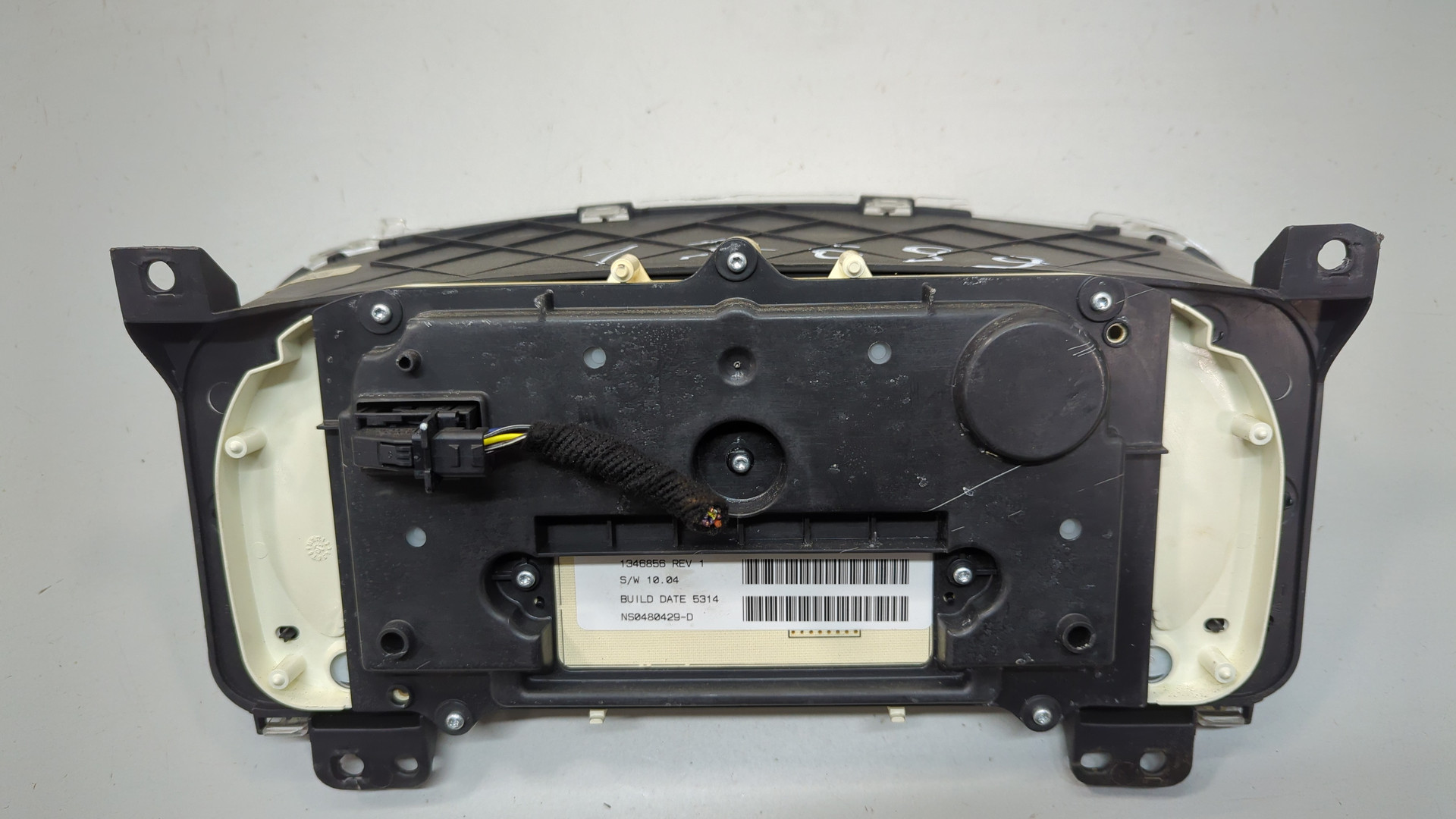 Панель приборов