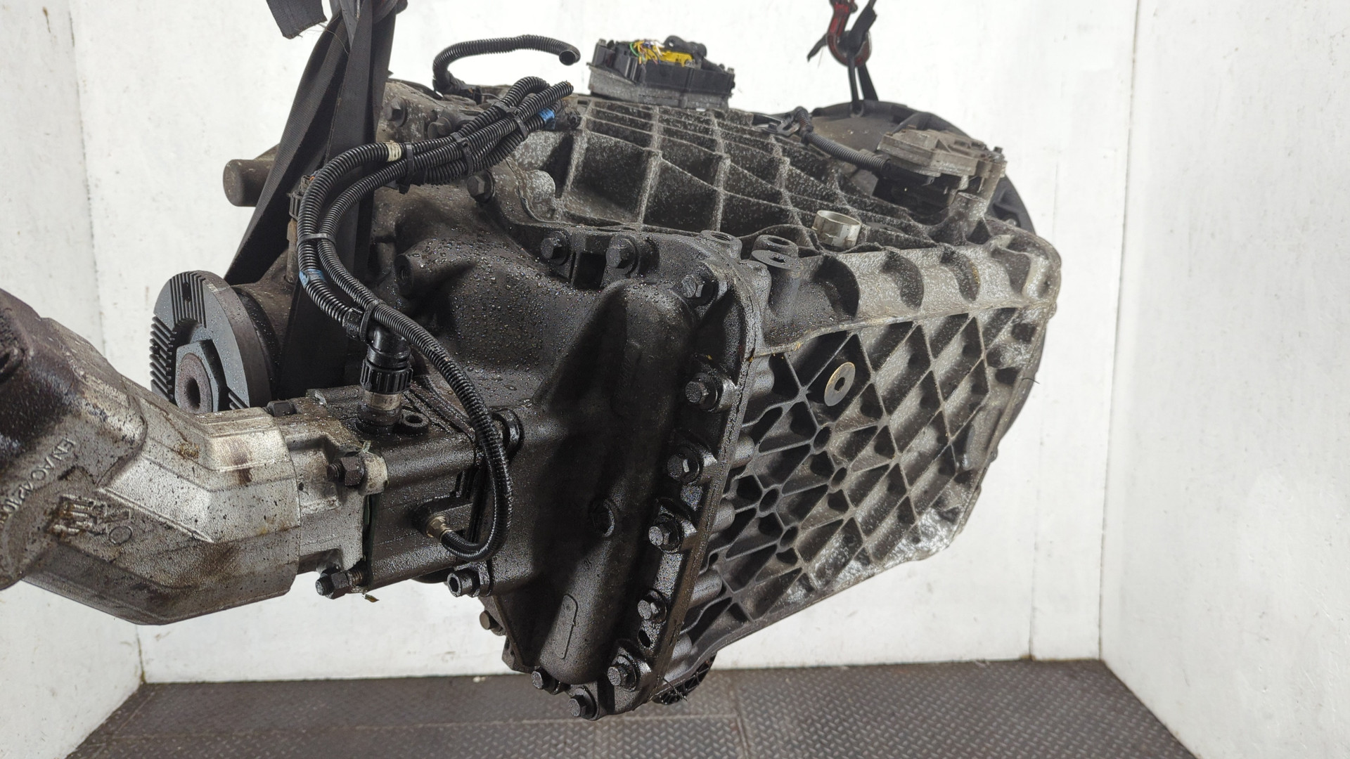 АКПП (автоматическая коробка переключения передач)