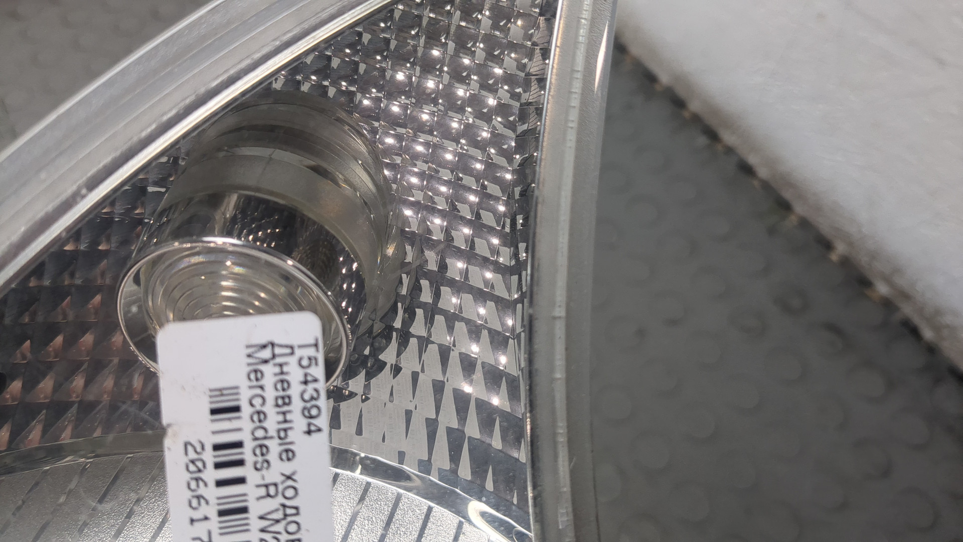 Фара дневного света левая (ходовые огни)