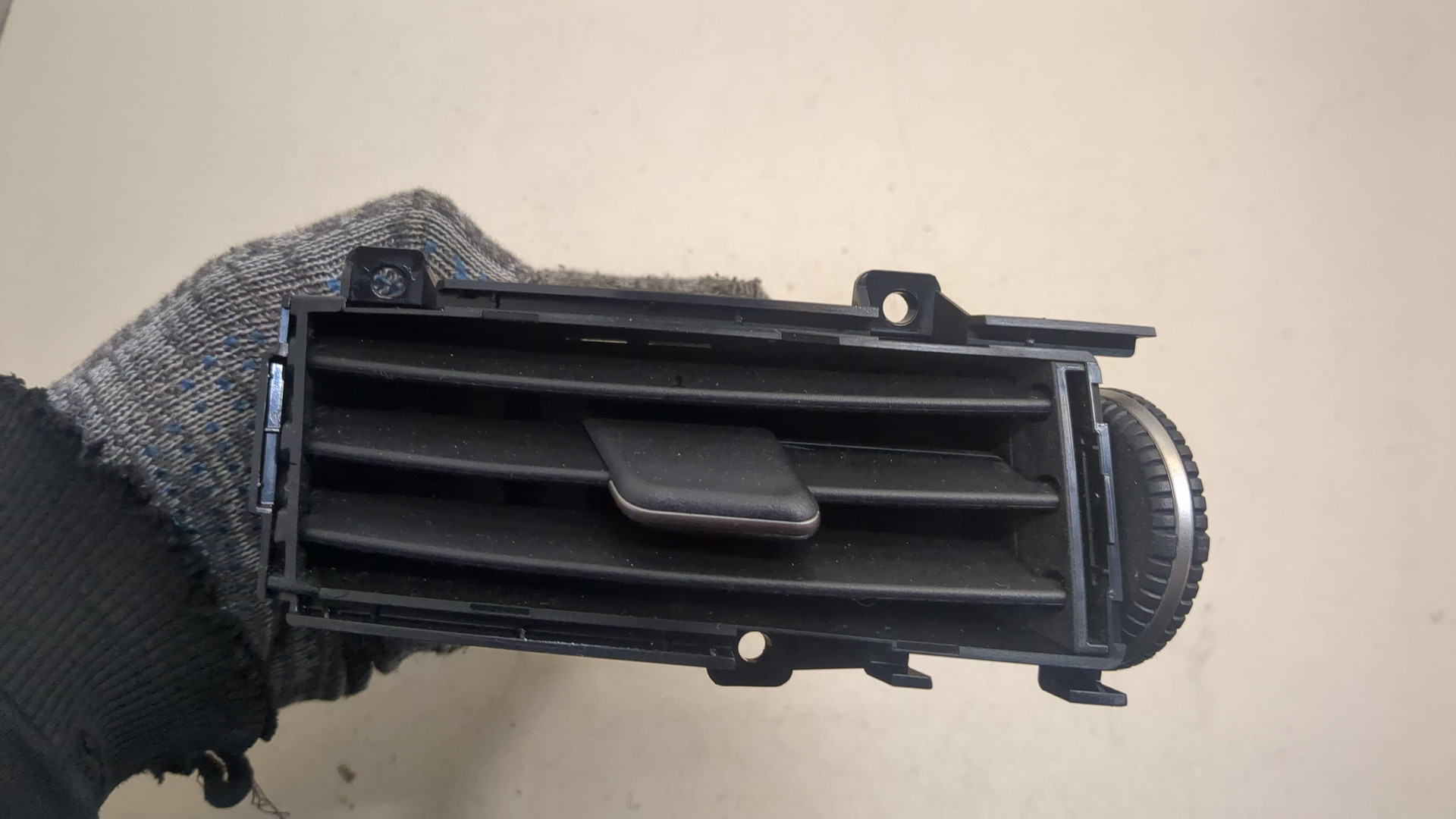 Дефлектор воздушный