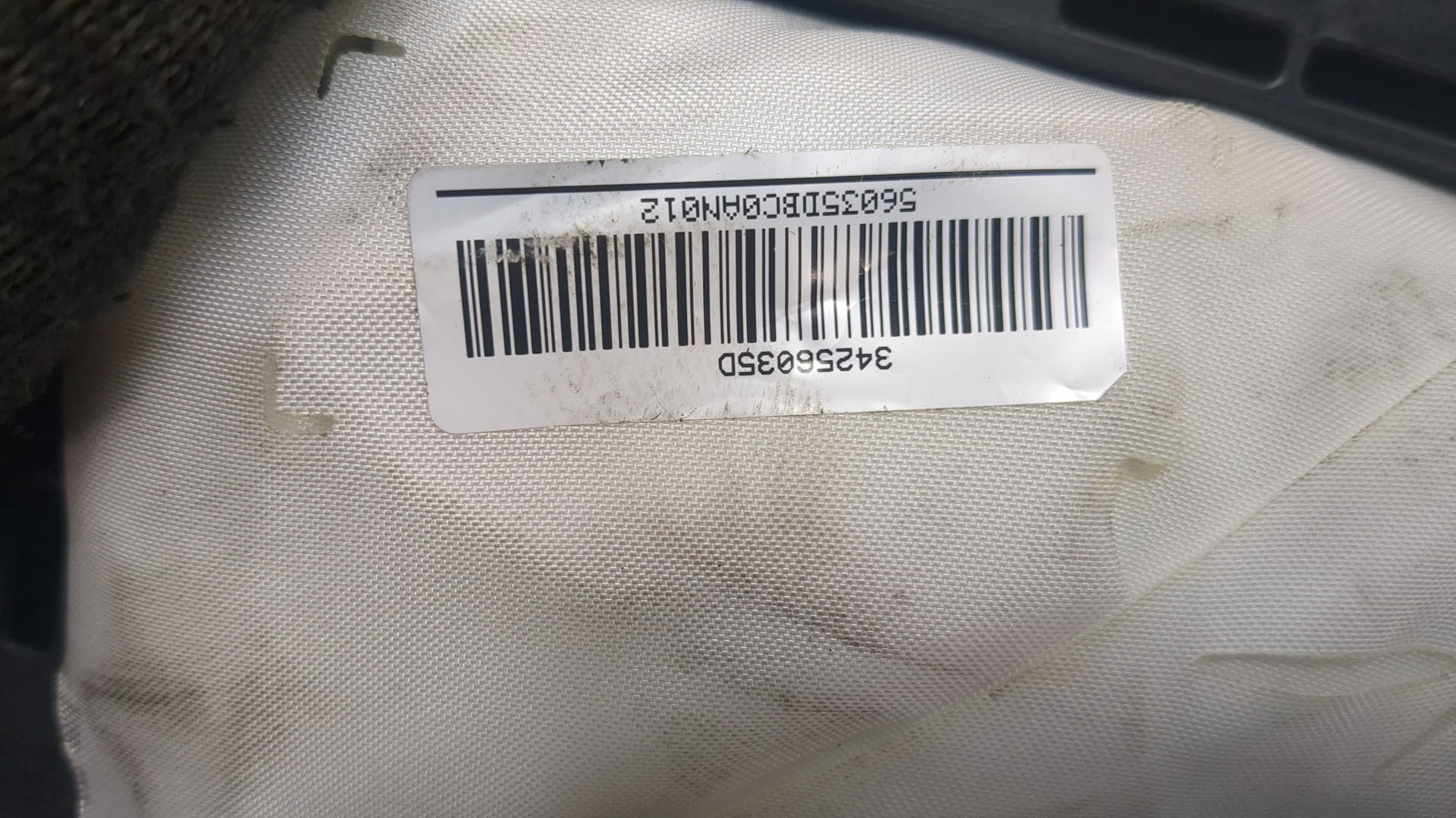 Подушка безопасности пассажирская (в торпедо)