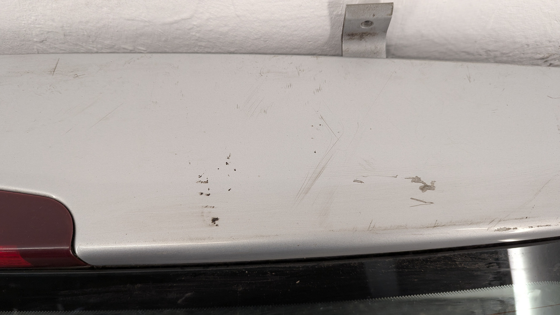 Дверь багажника