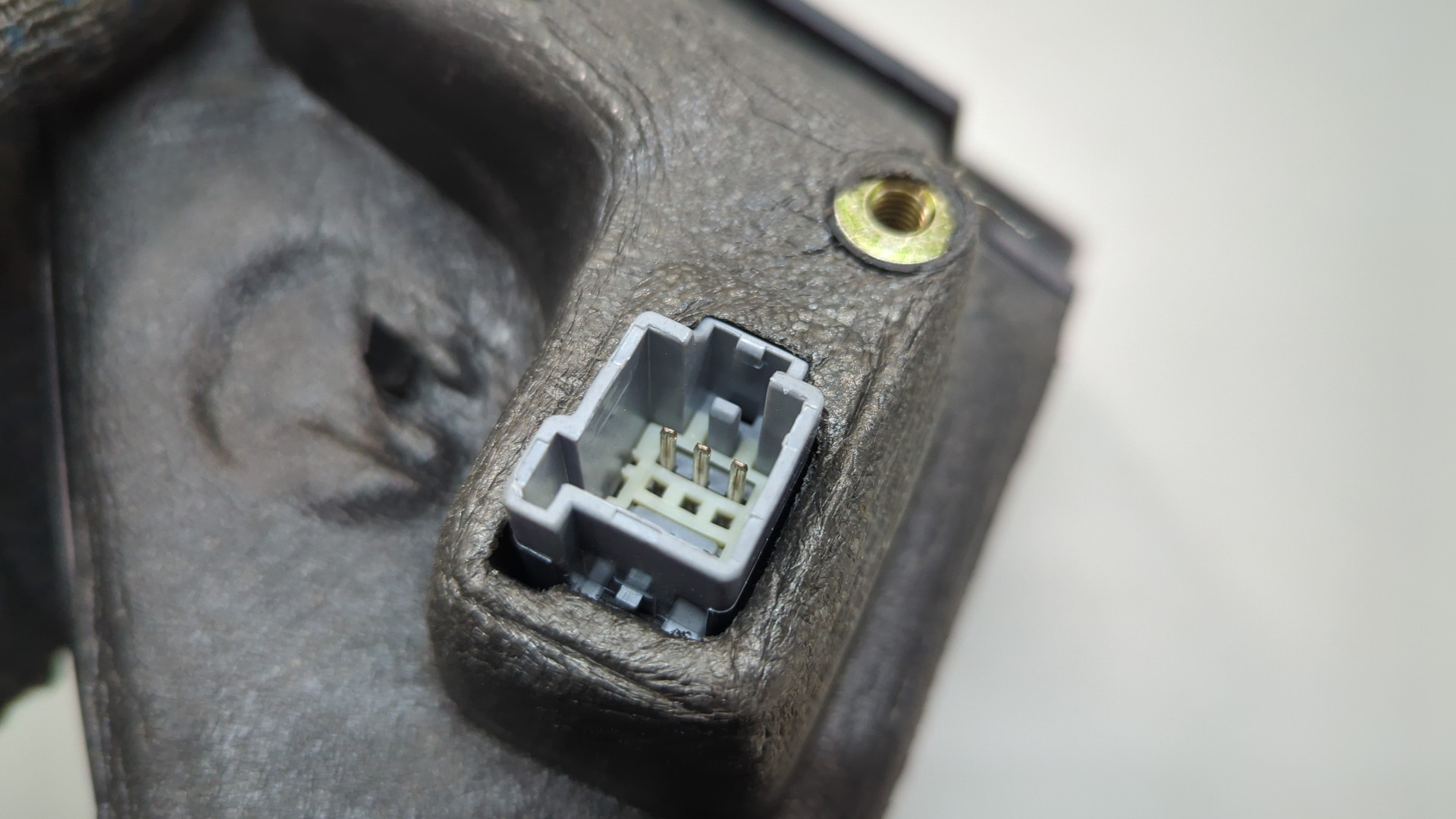 Зеркало правое электрическое