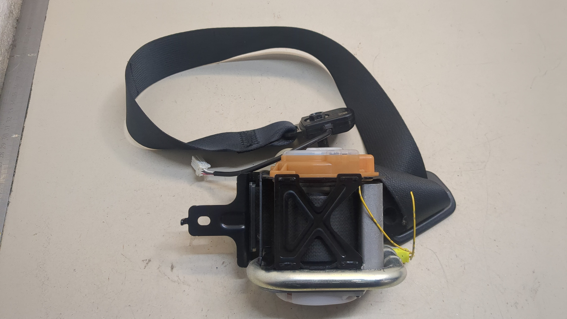 Ремень безопасности