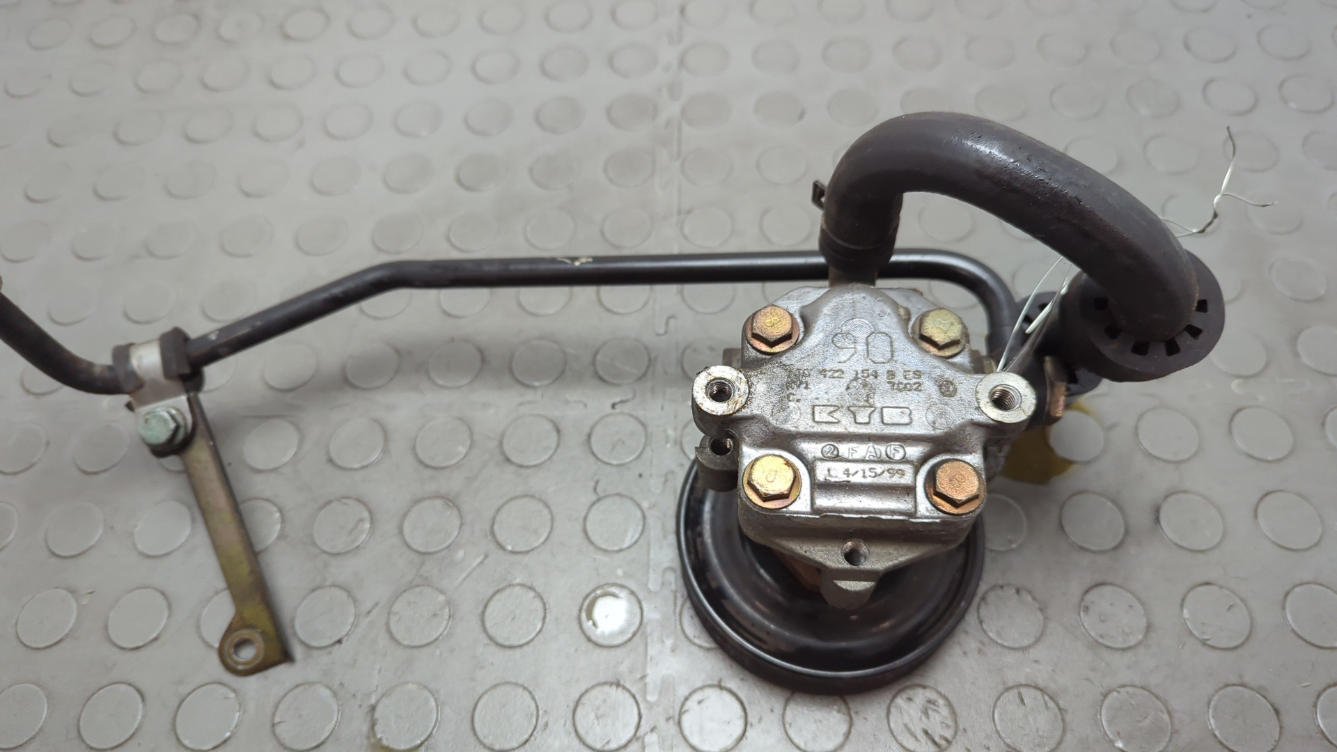 Насос ГУР (гидроусилитель руля)