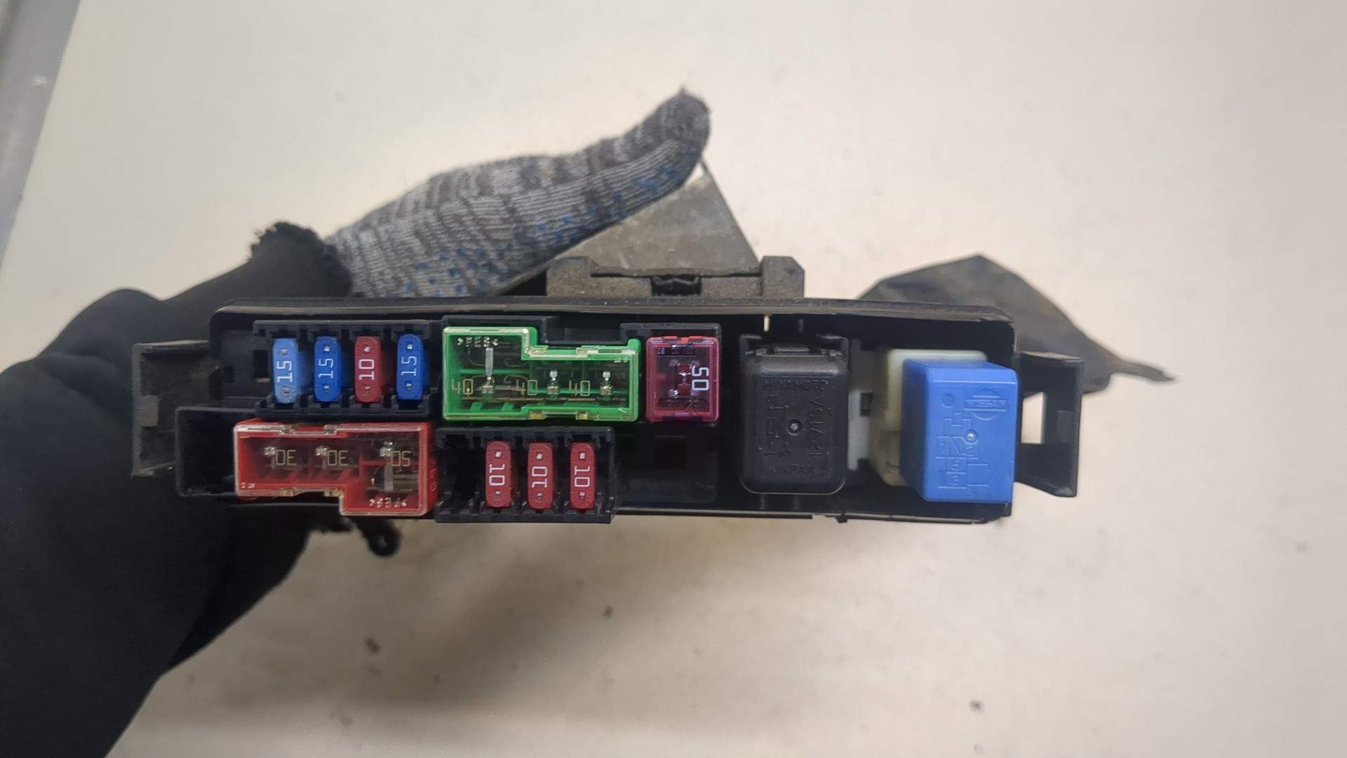 Блок предохранителей