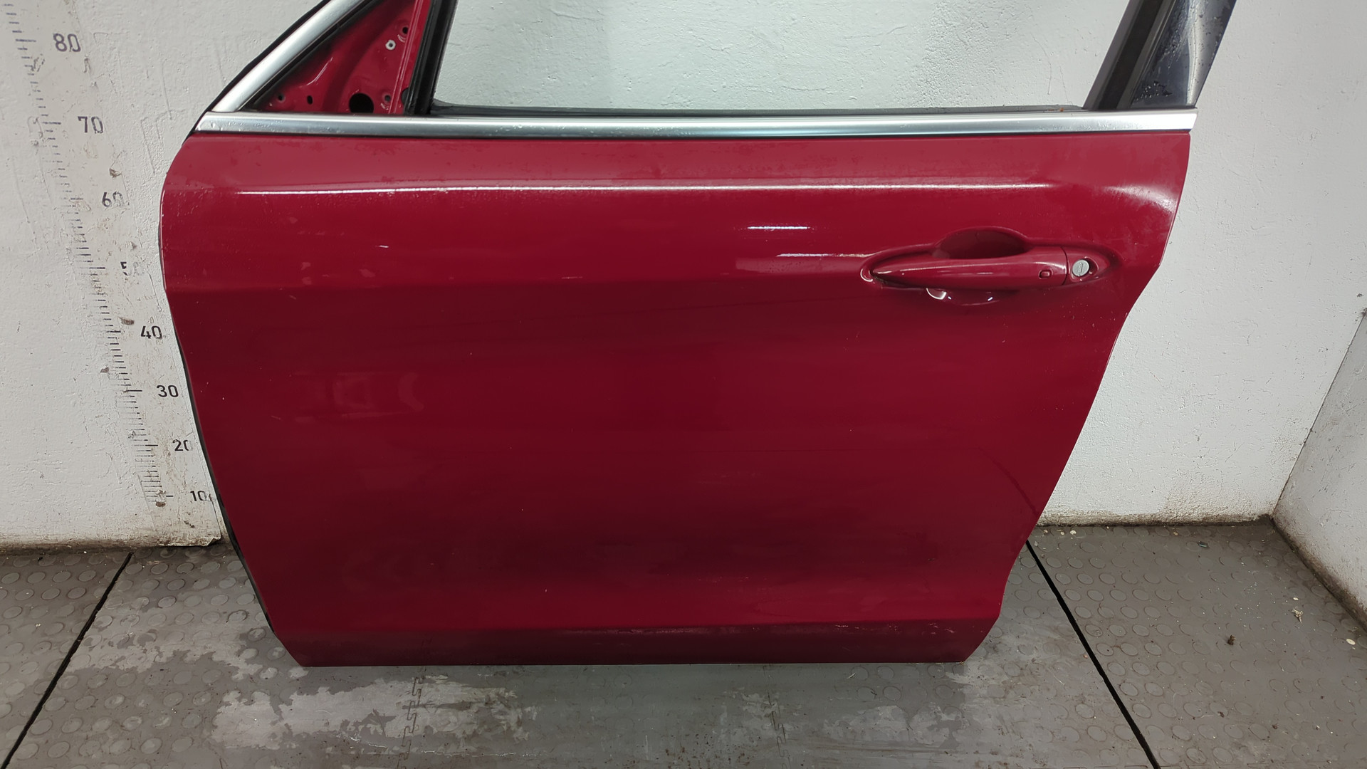 Дверь передняя левая