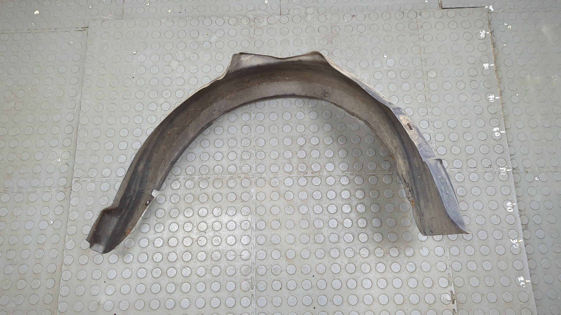 Локер передний левый