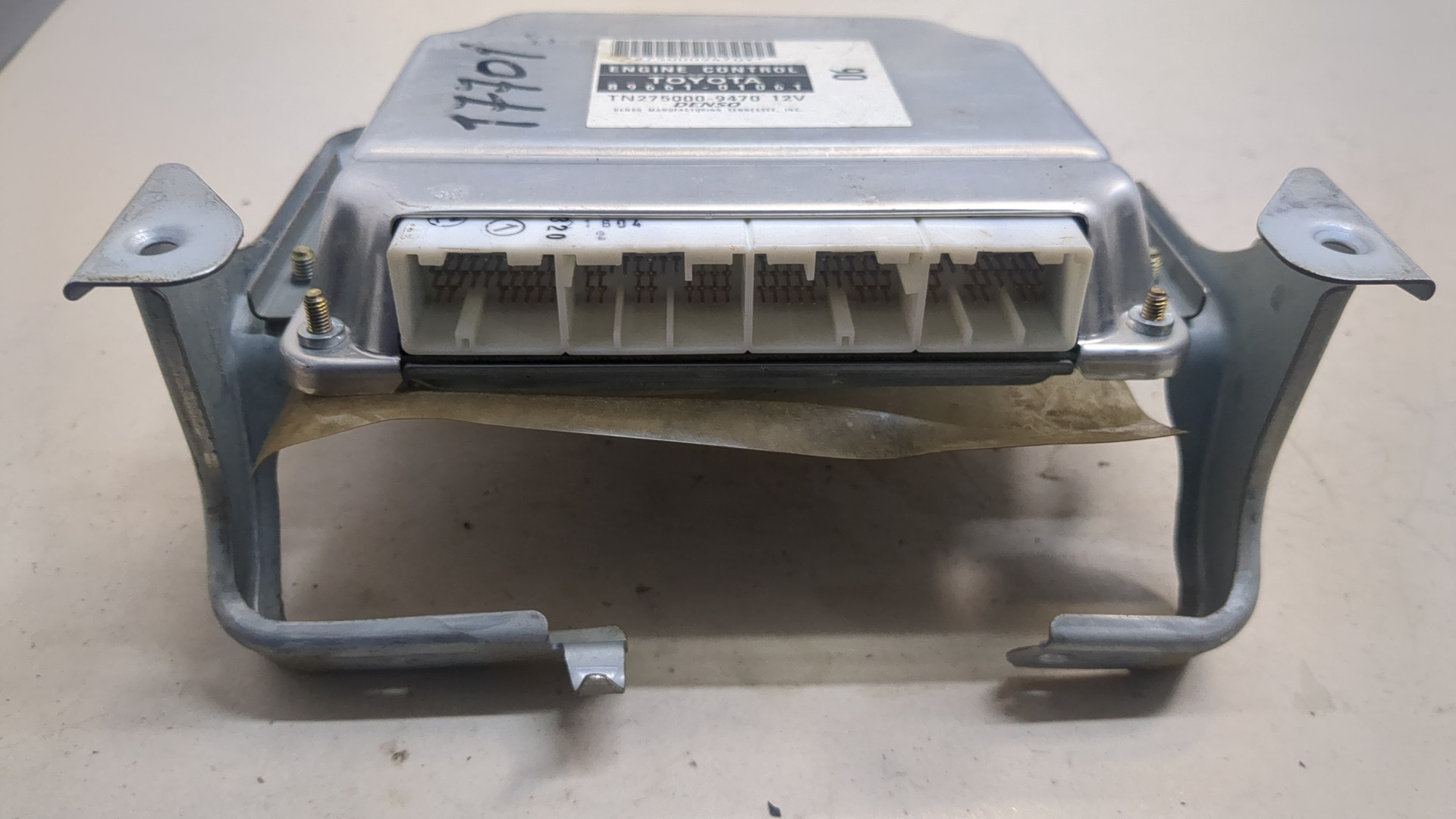 Блок управления двигателем