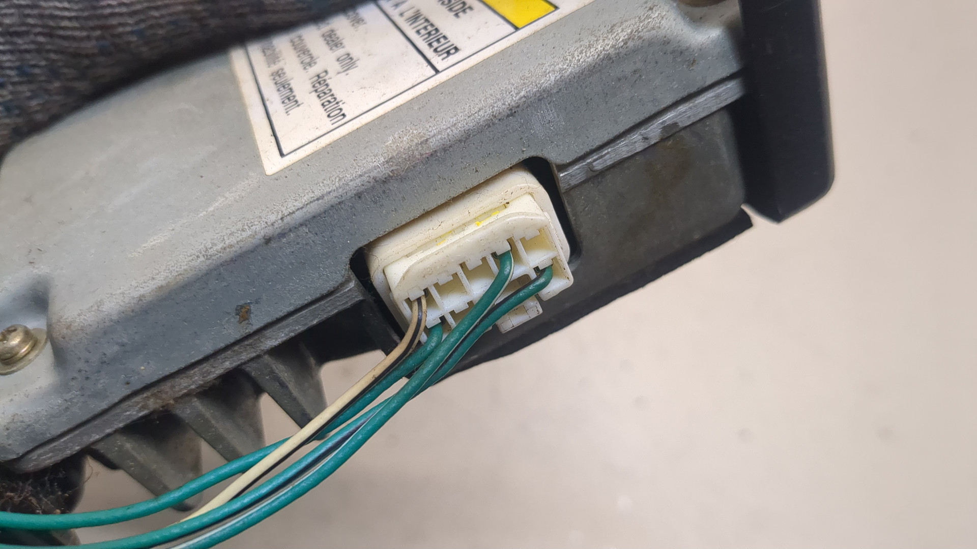 Преобразователь напряжения (адаптер)