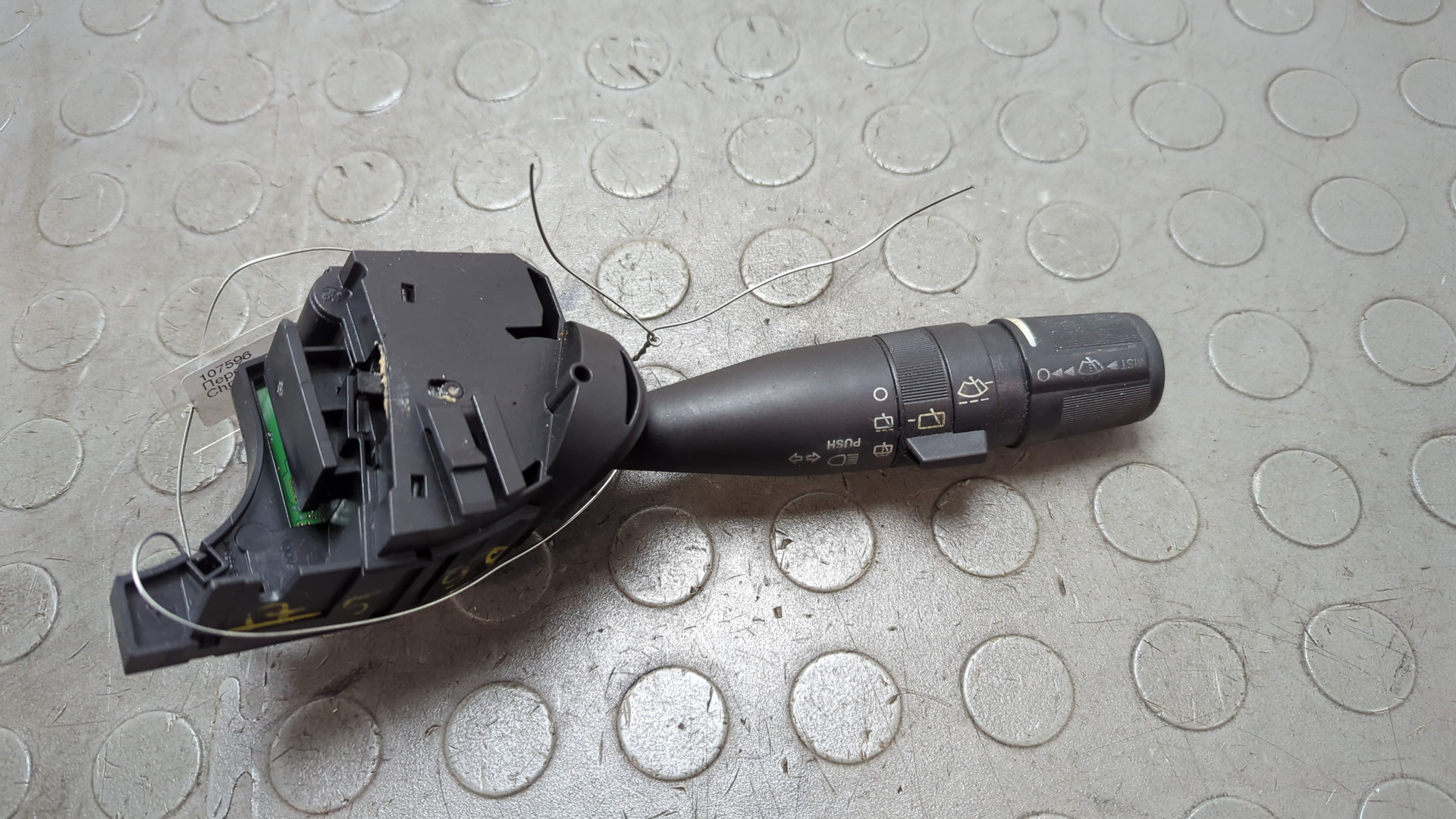 Переключатель стеклоочистителей