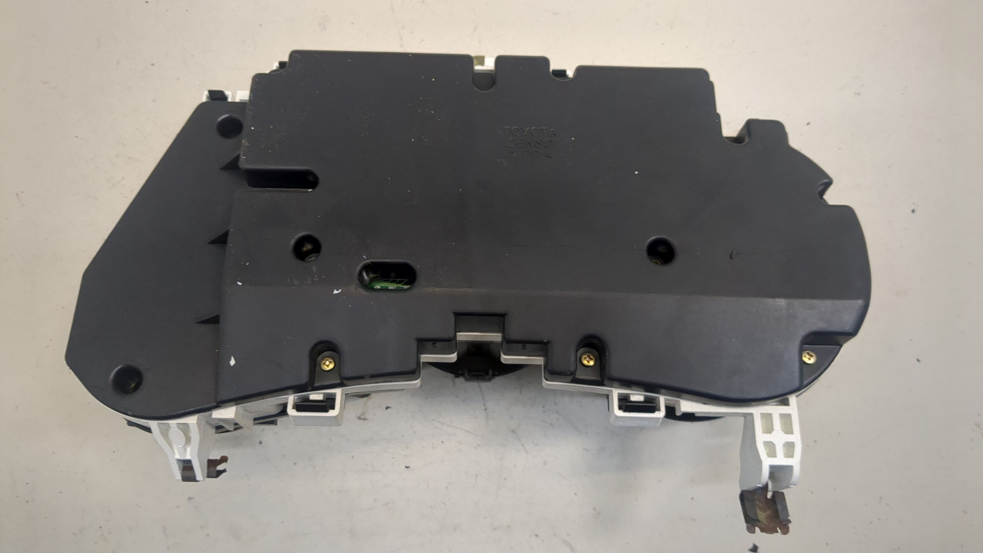 Панель приборов