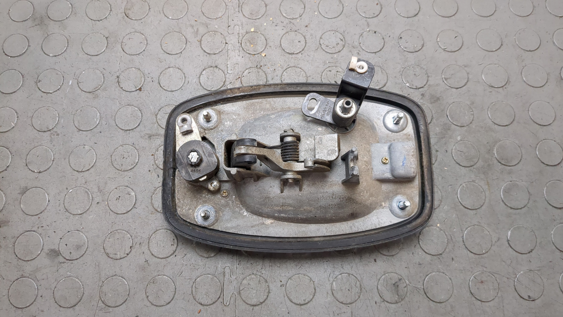 Ручка двери наружная