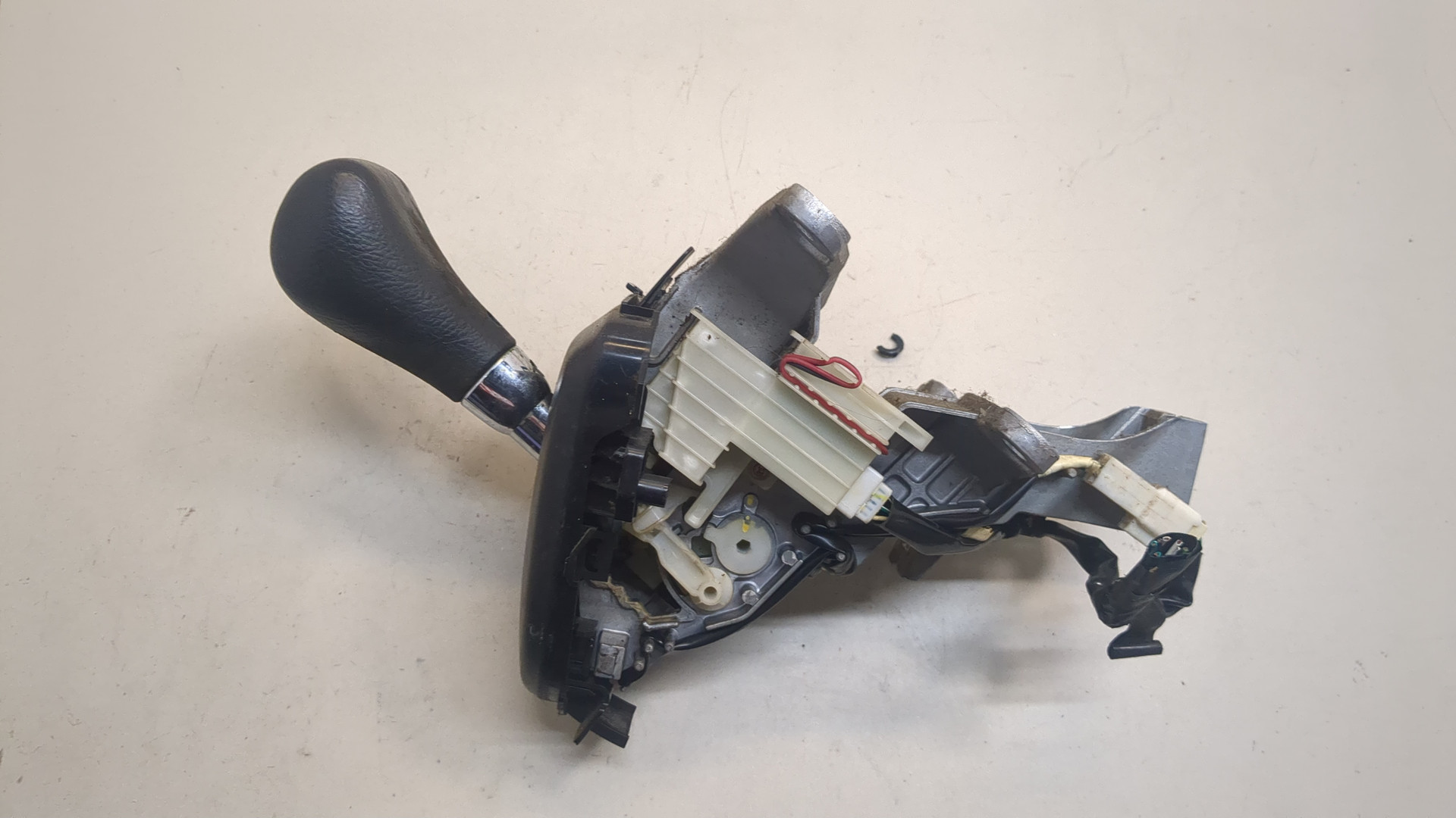 Кулиса МКПП / АКПП