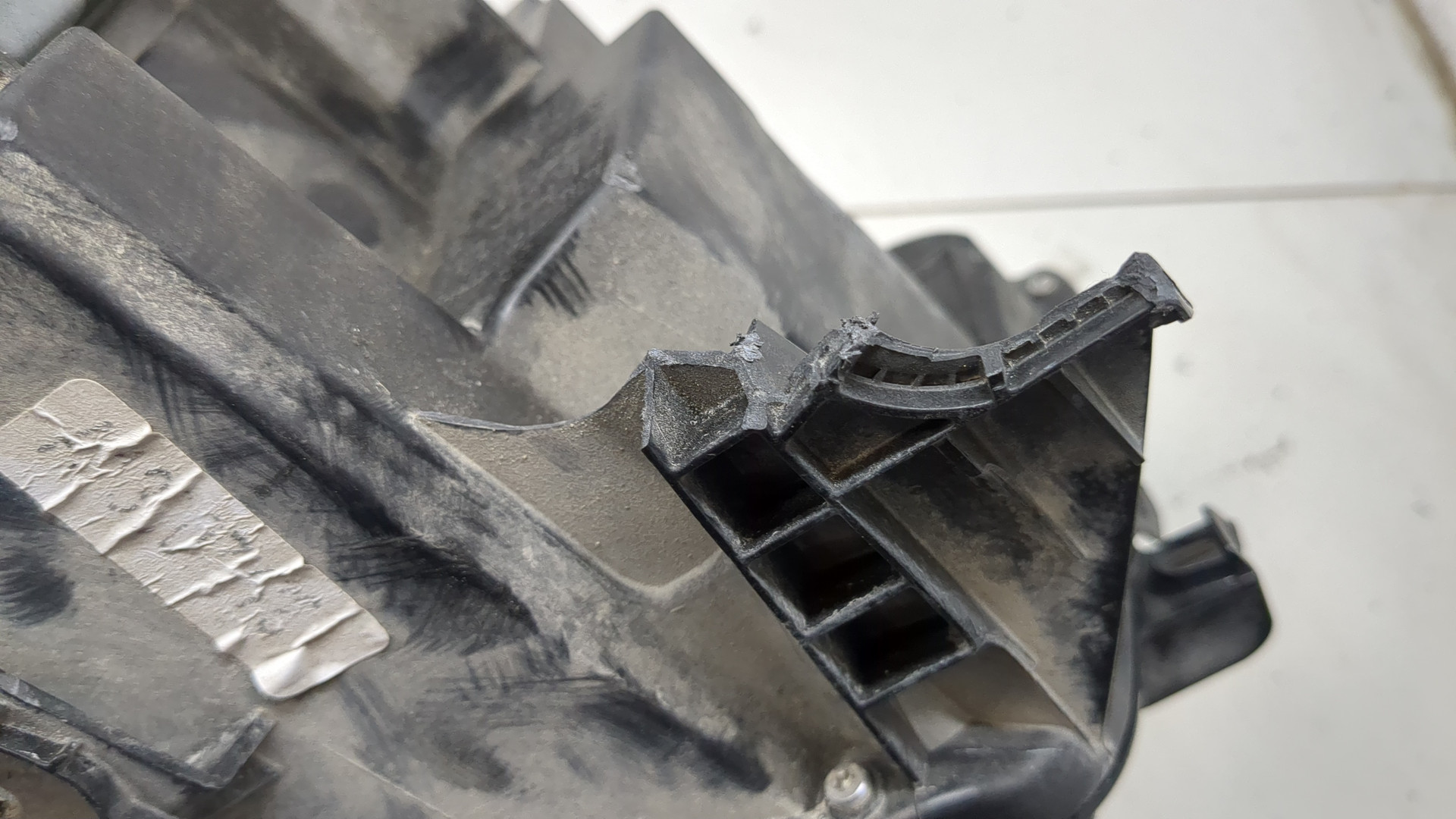 Фара правая