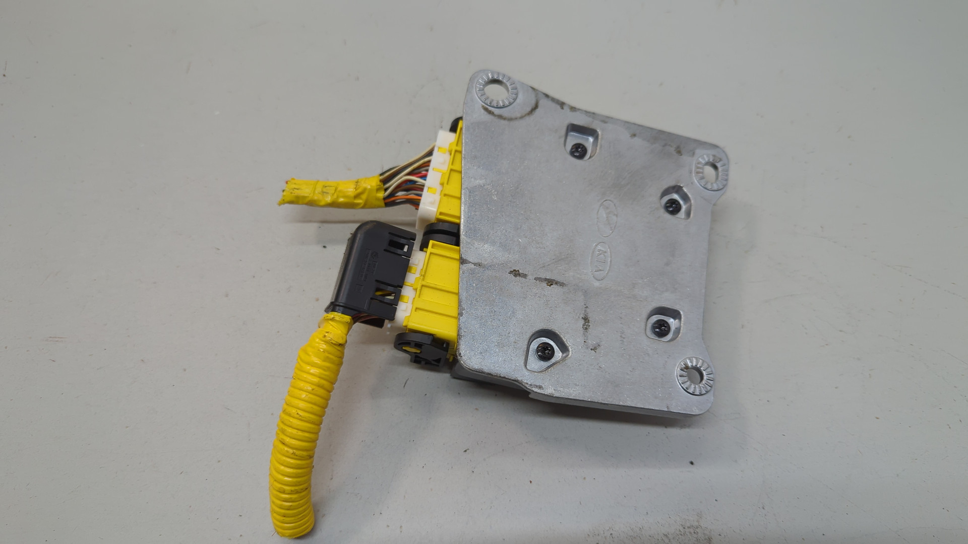 Блок управления подушек безопасности (AIR BAG)