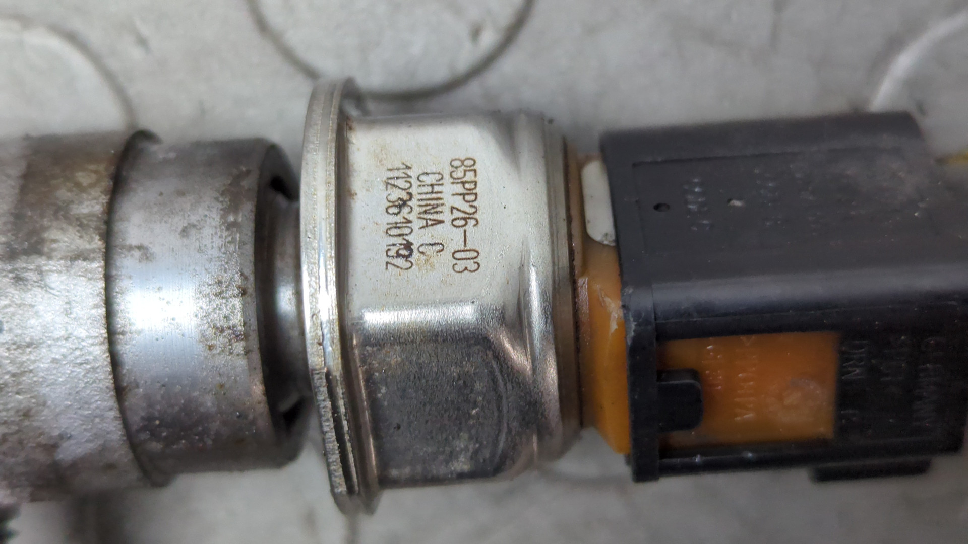 Рейка топливная (рампа)