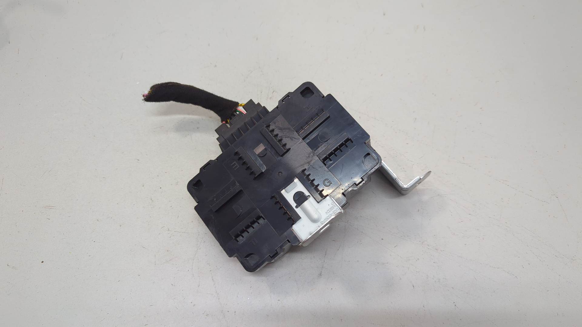 Преобразователь напряжения (адаптер)