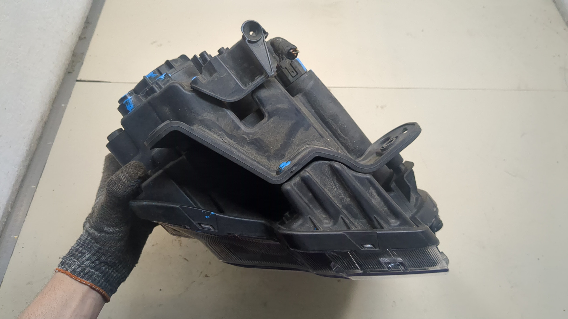 Фара правая