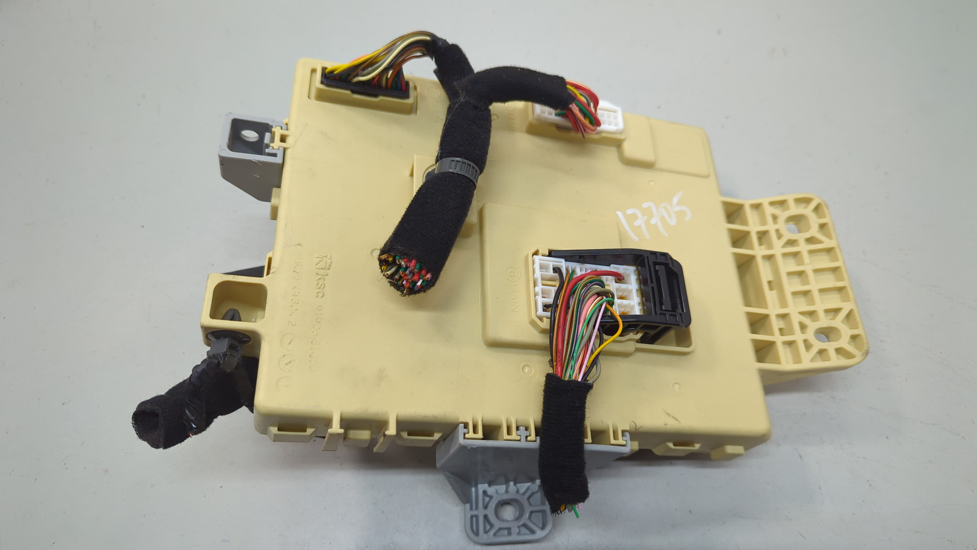 Блок предохранителей