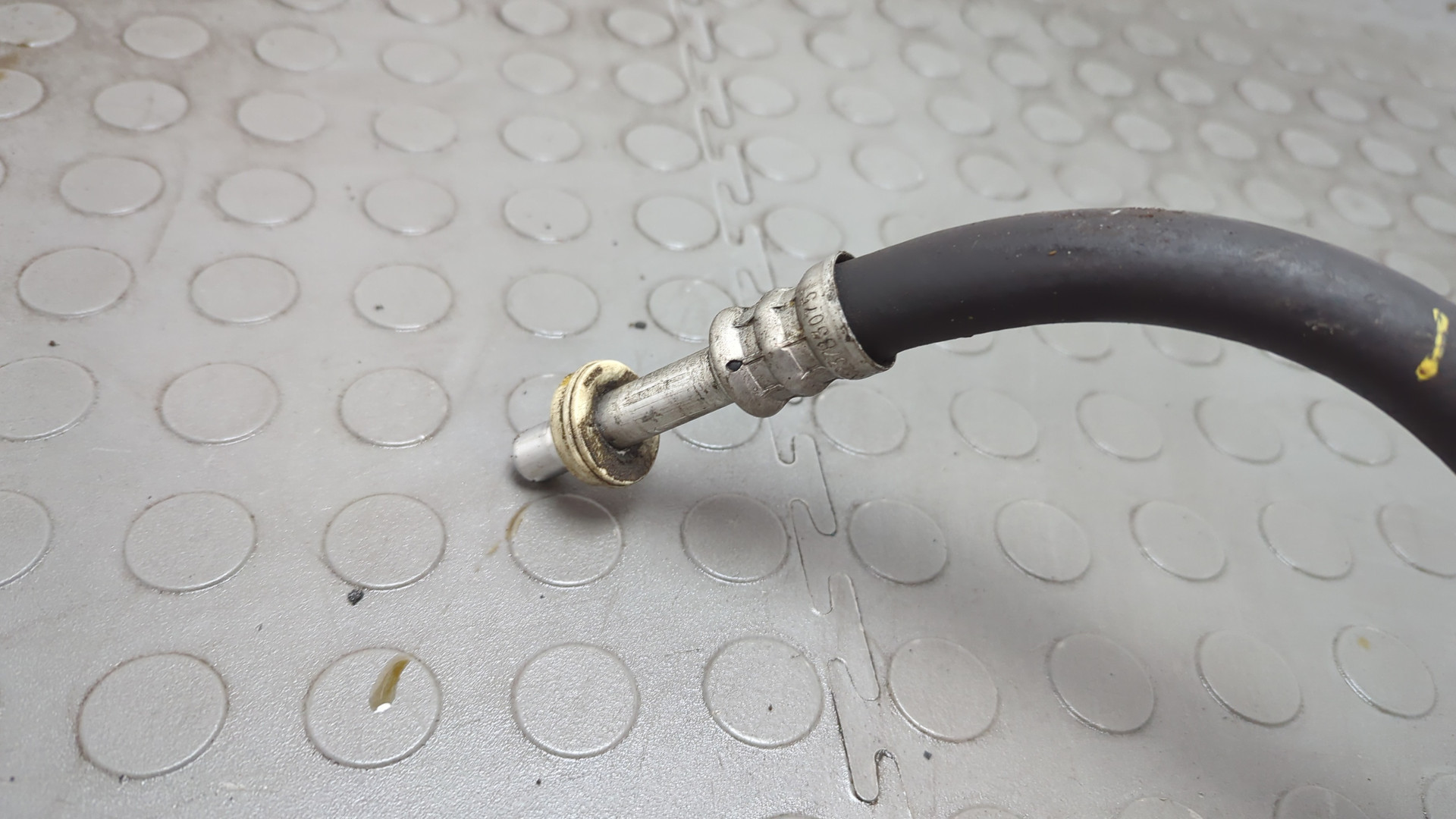 Трубка масляная