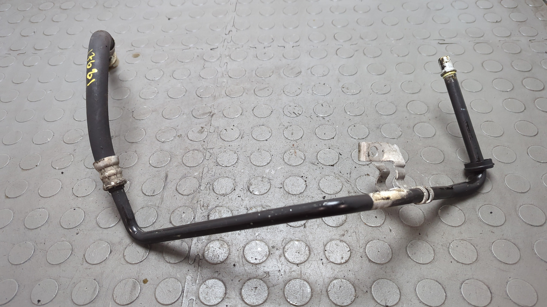 Трубка масляная