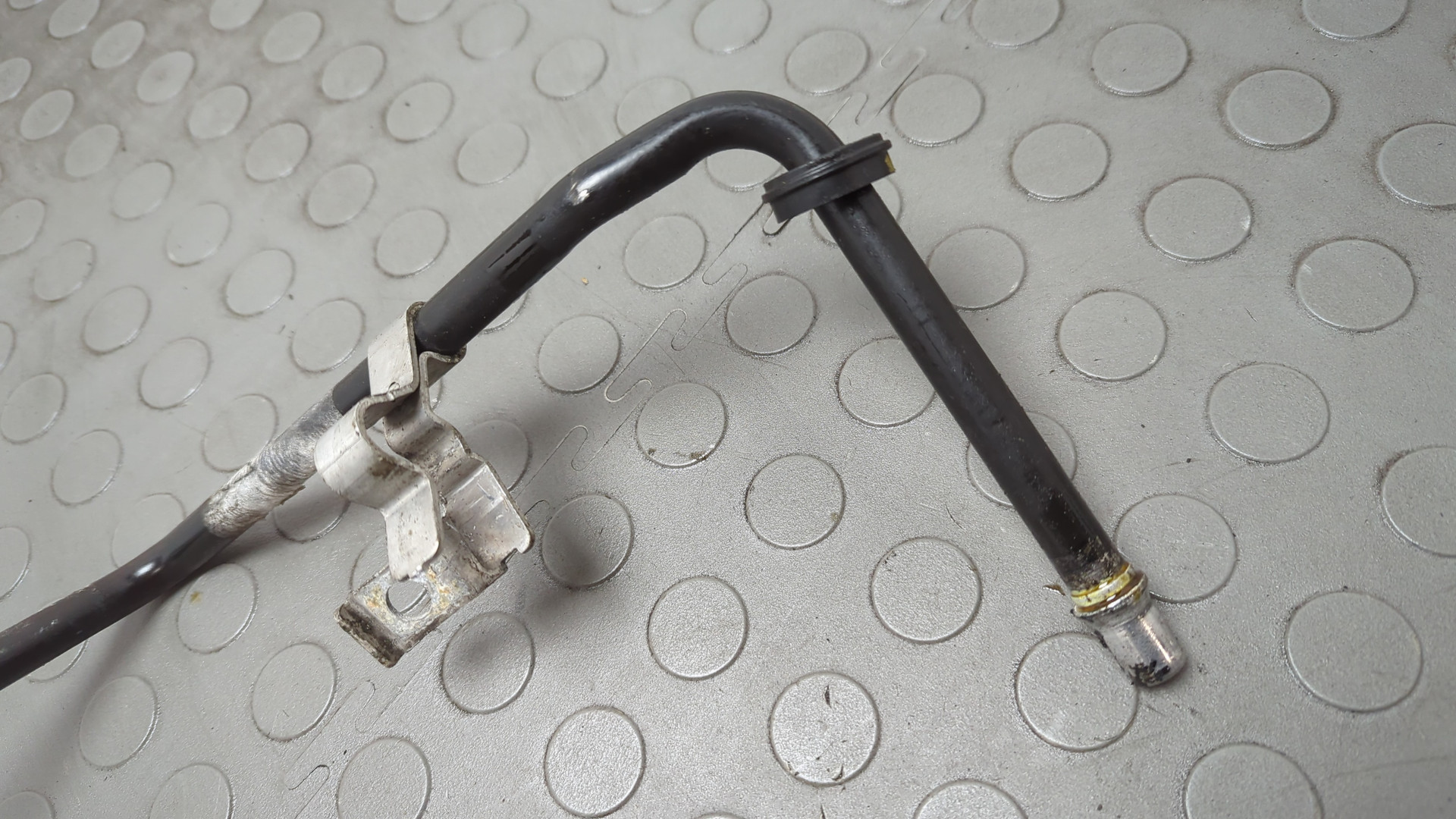 Трубка масляная