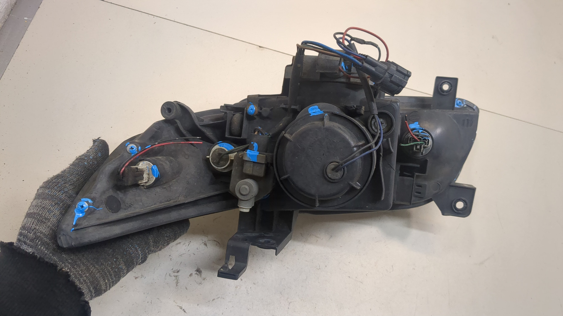 Фара правая