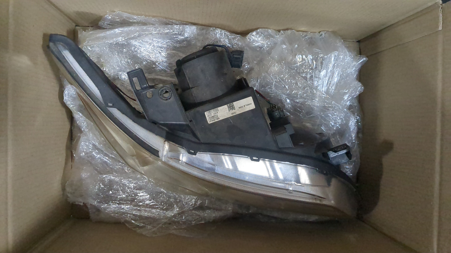 Фара правая