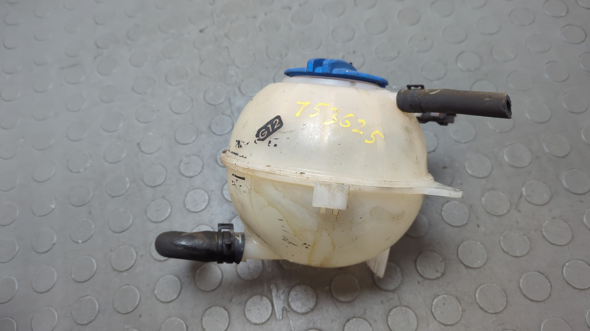 Бачок расширительный