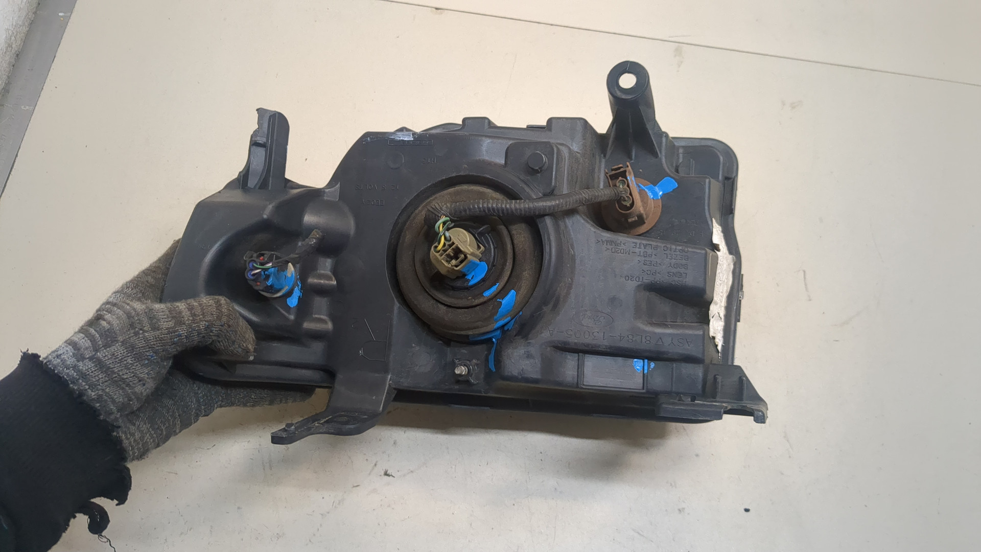 Фара правая