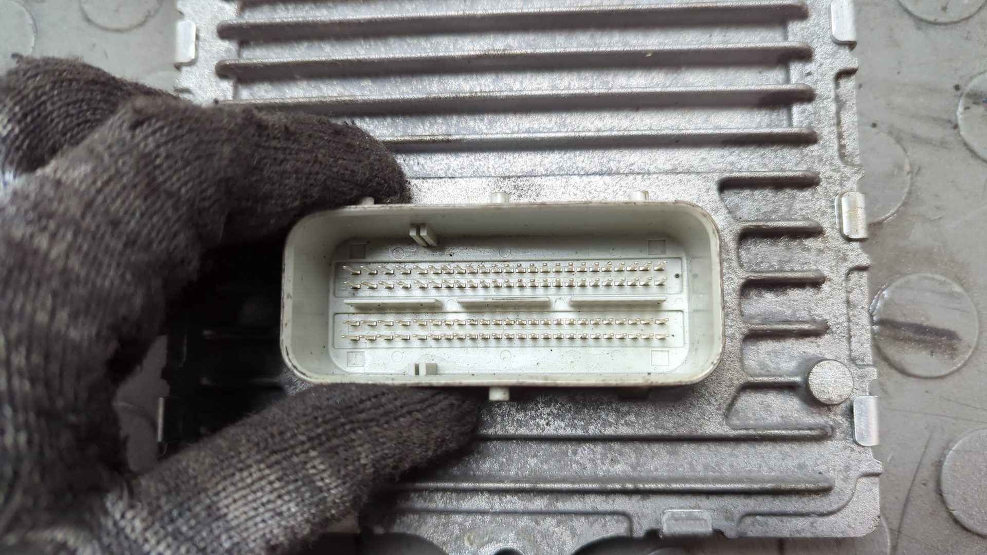 Блок управления двигателем