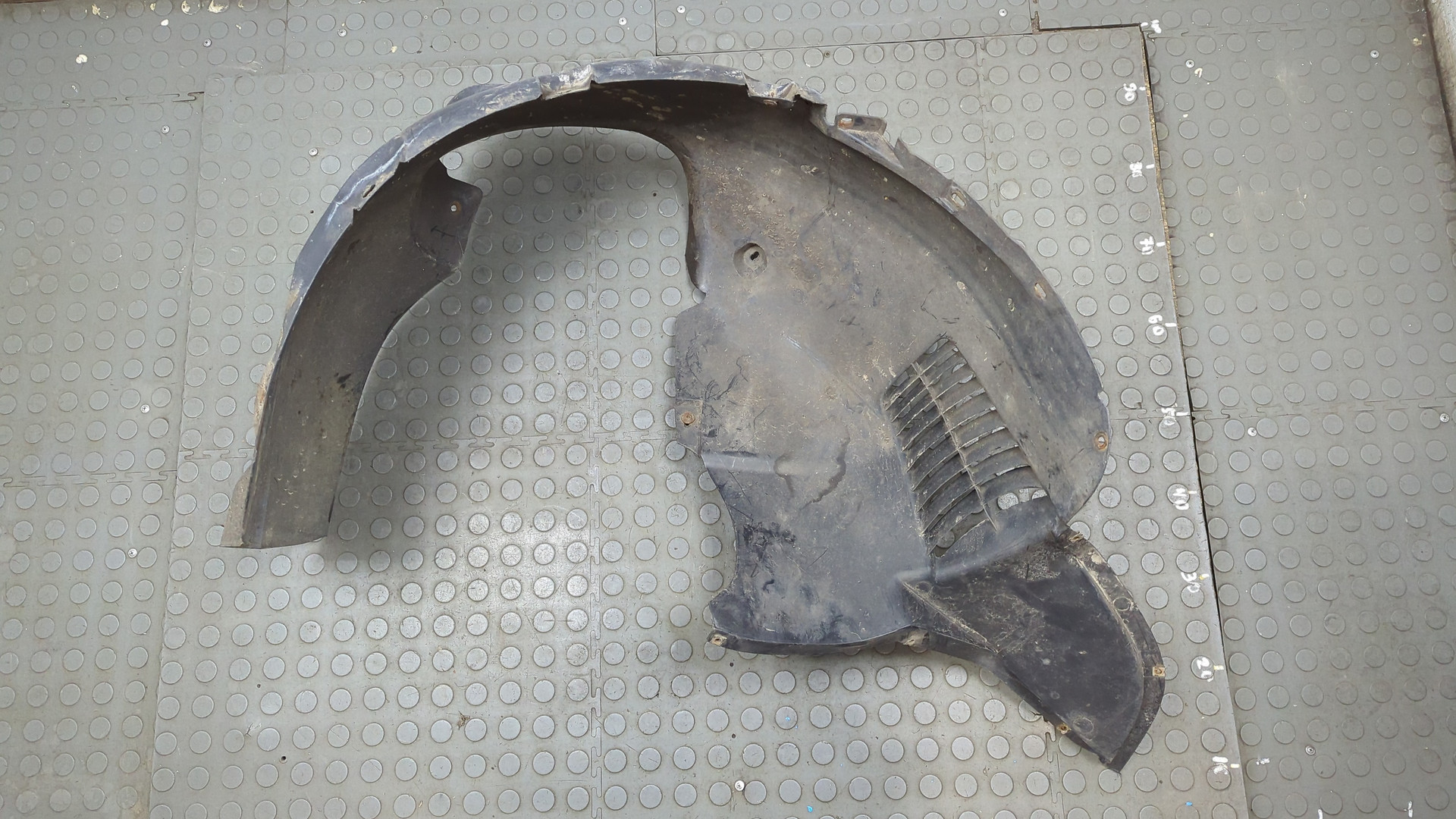 Локер передний правый