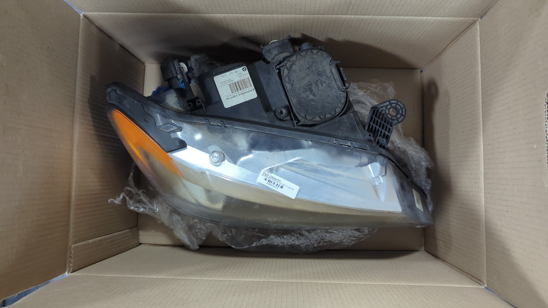 Фара правая