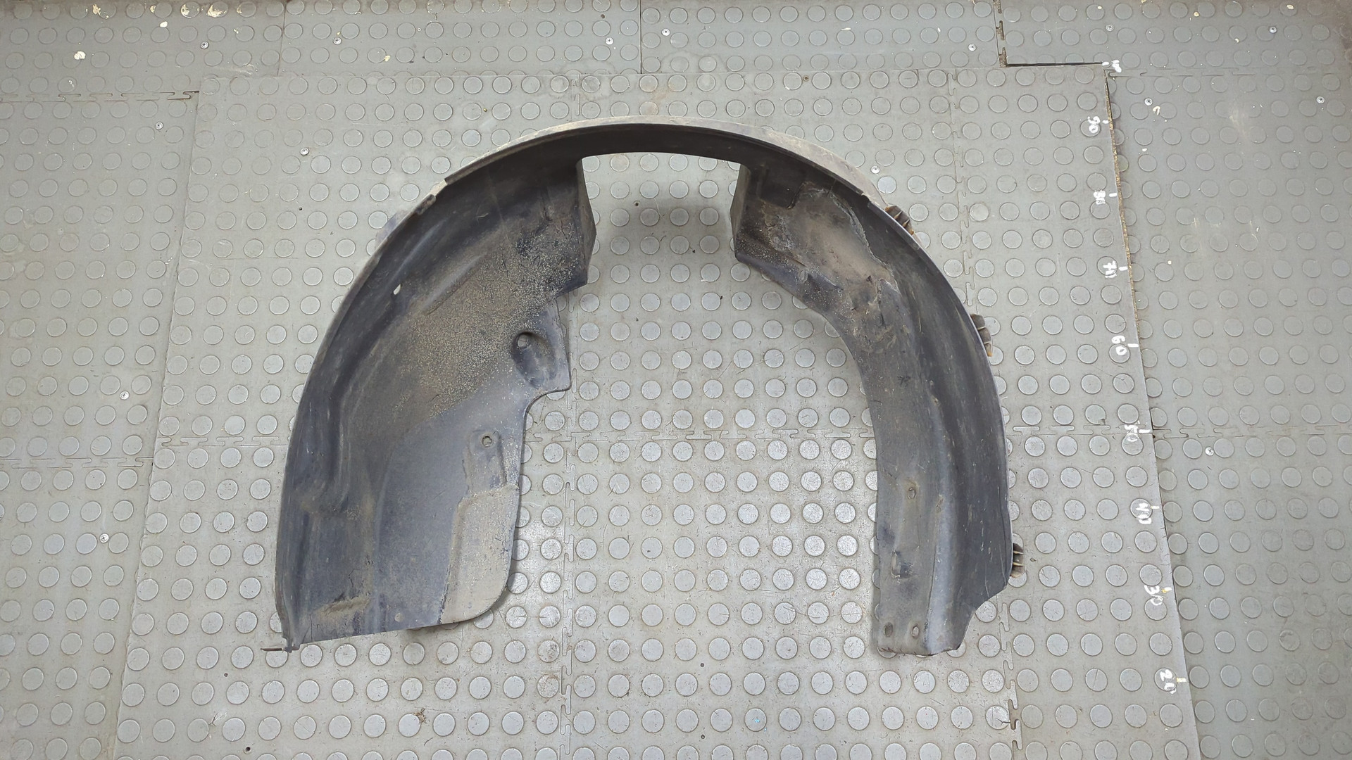 Локер передний левый