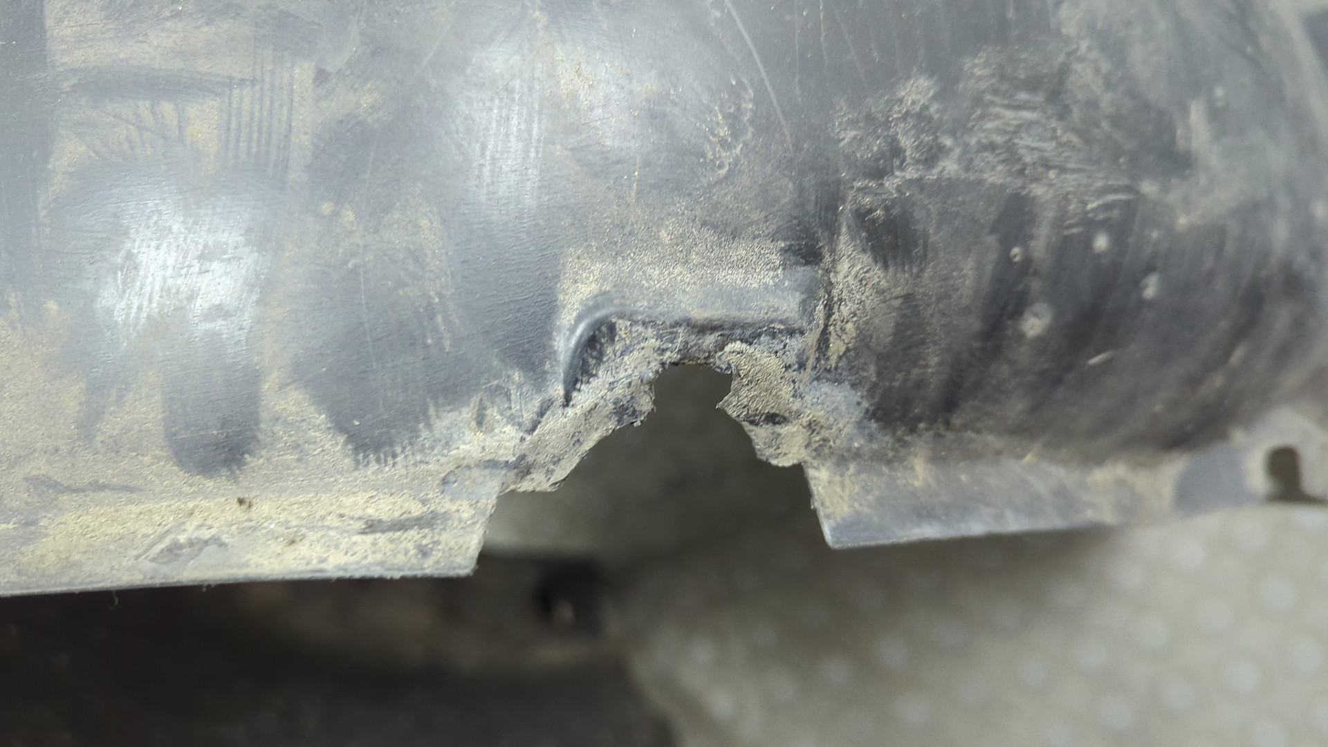 Локер передний правый