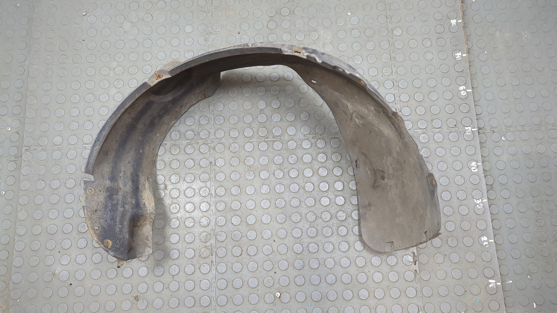 Локер передний правый