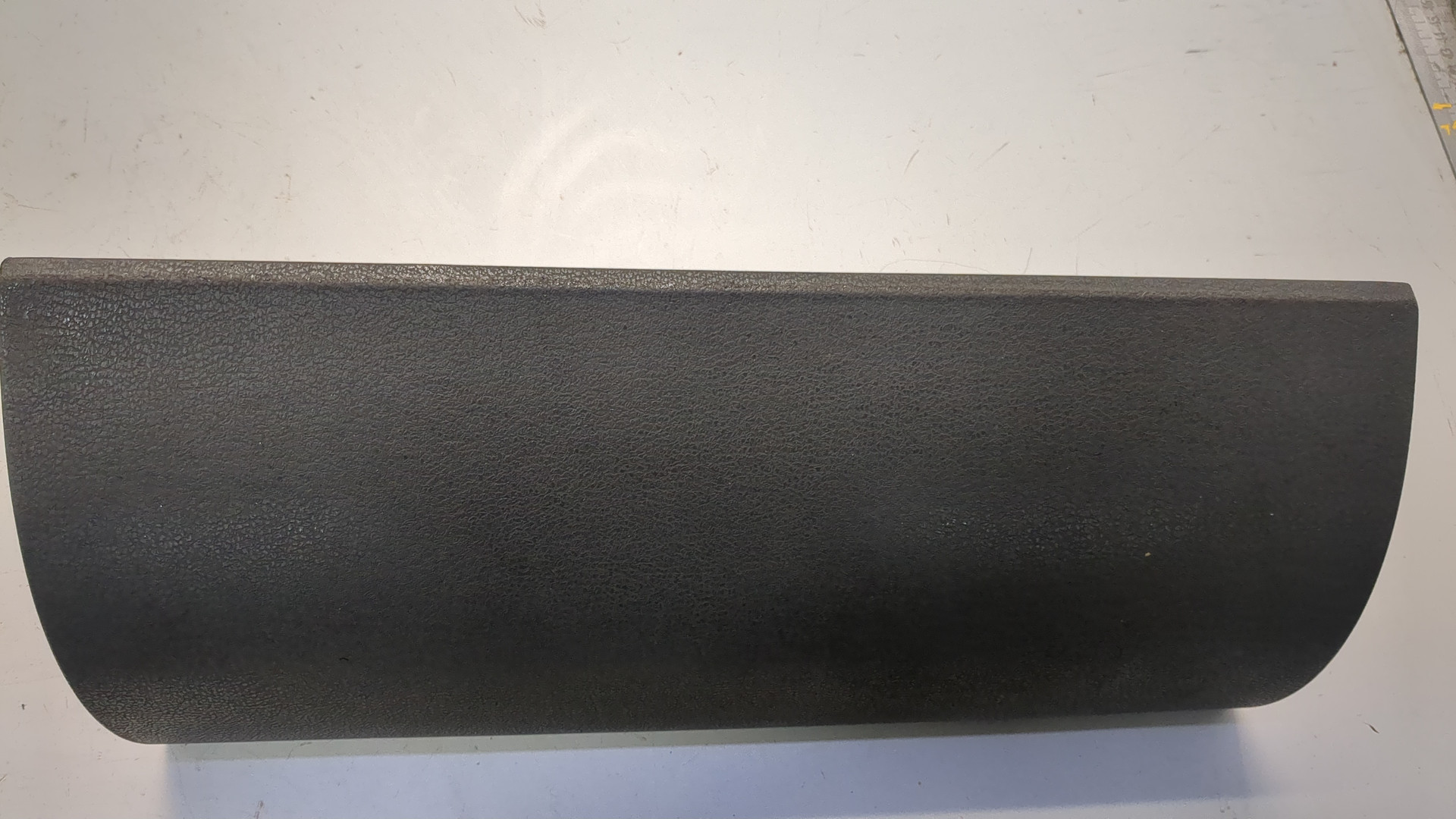 Подушка безопасности пассажирская (в торпедо)