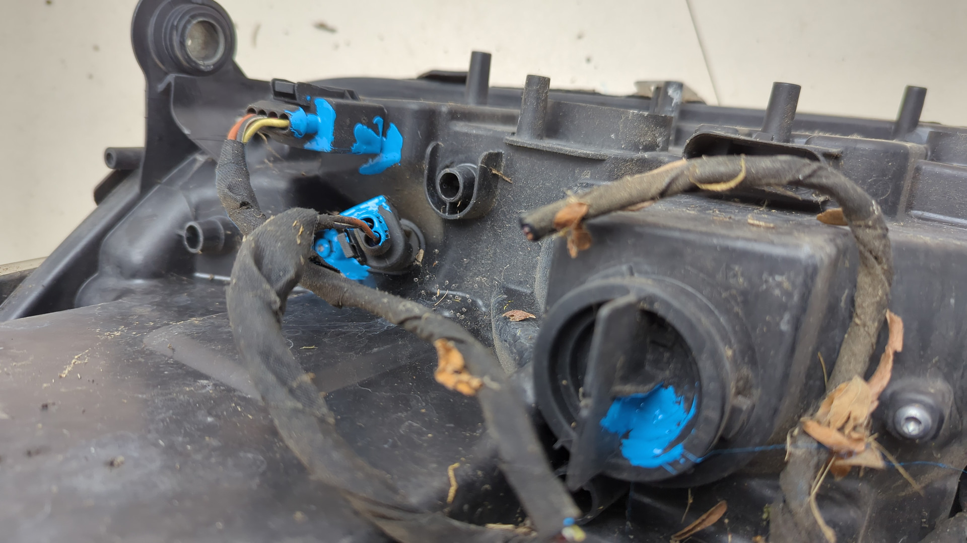 Фара правая