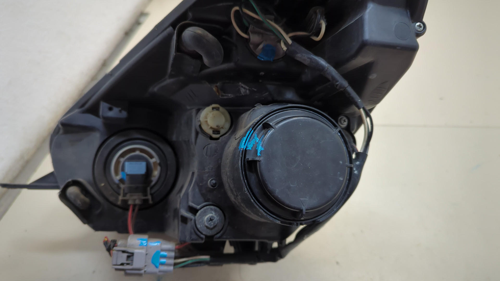 Фара правая