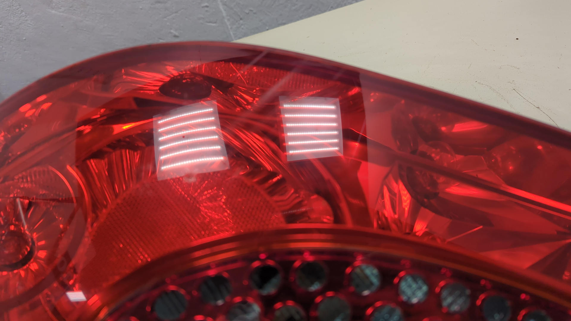 Фонарь задний левый