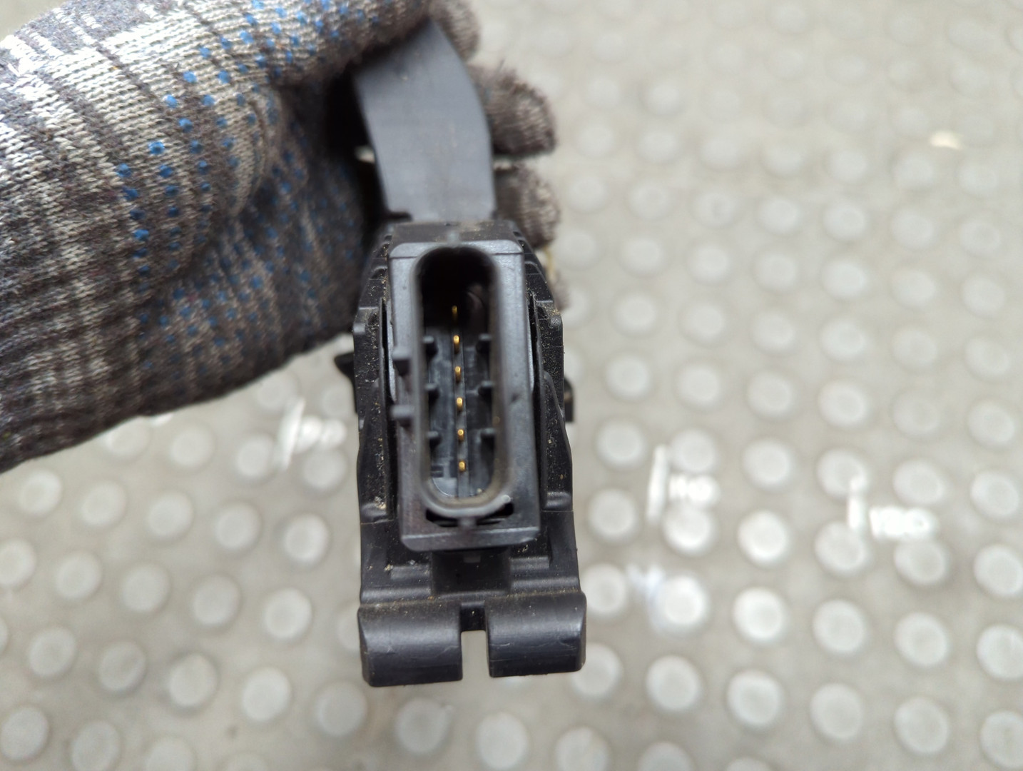 Педаль газа