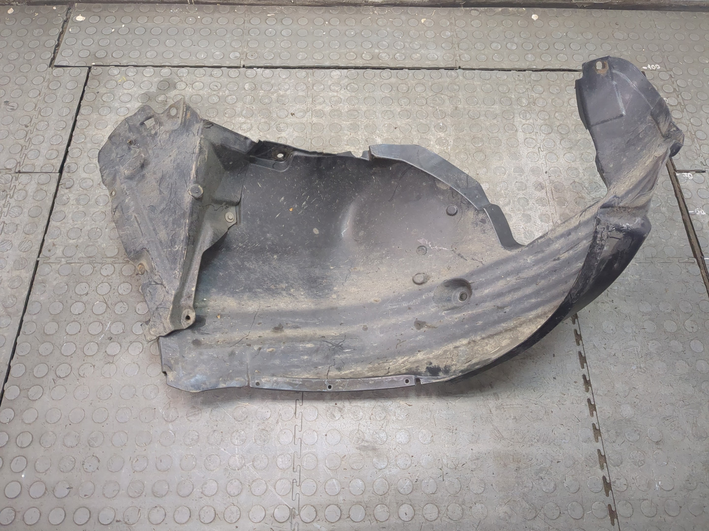 Локер передний левый